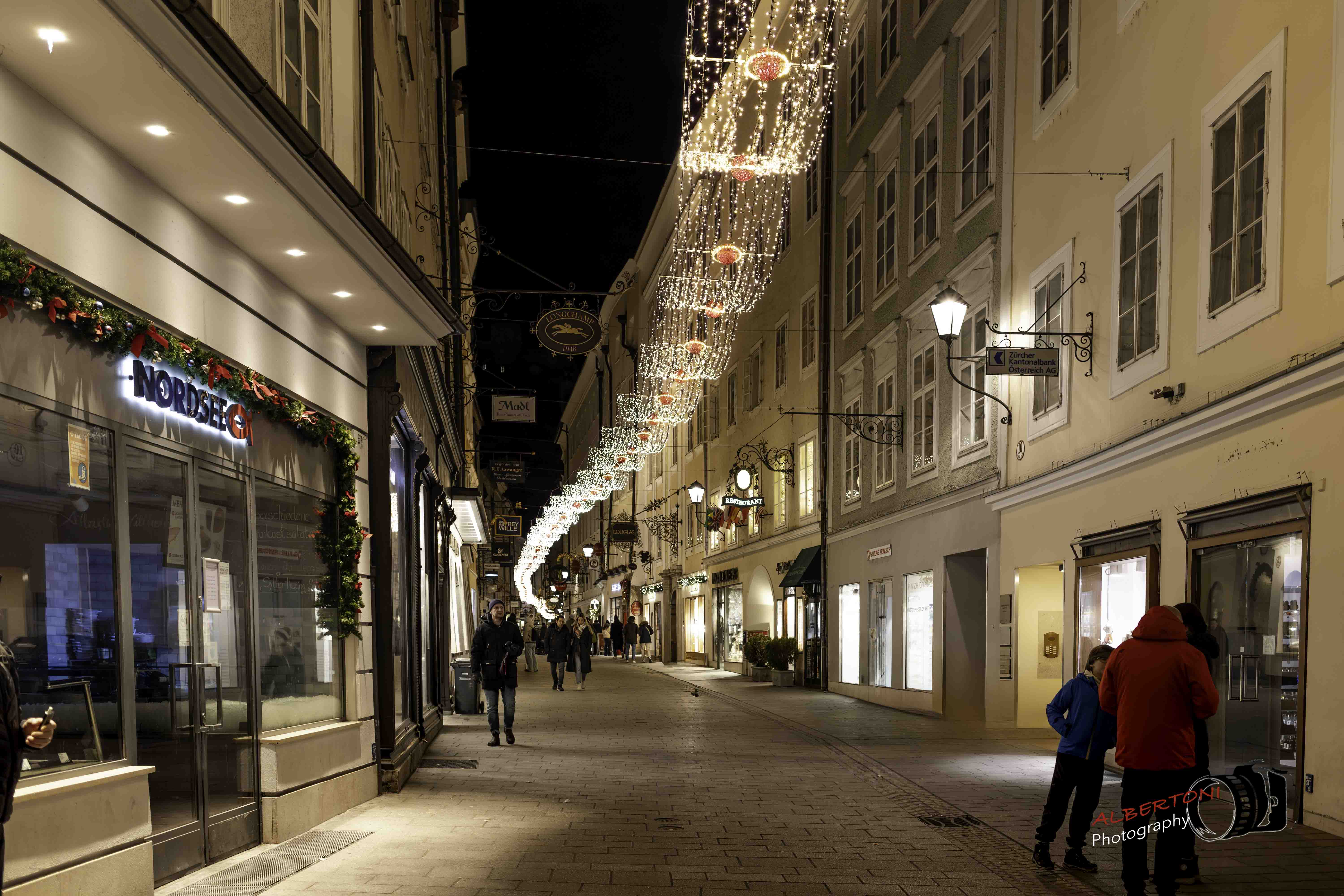 Salzburg by night, Salzburgerland, Austria, Christmasvibes
